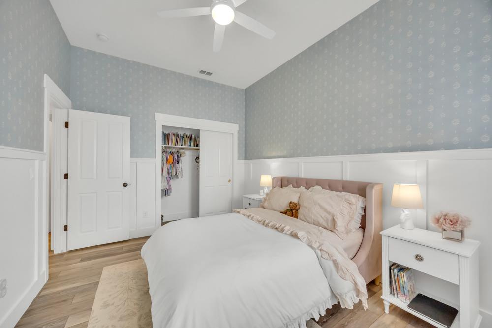 1181 Earlton Lane