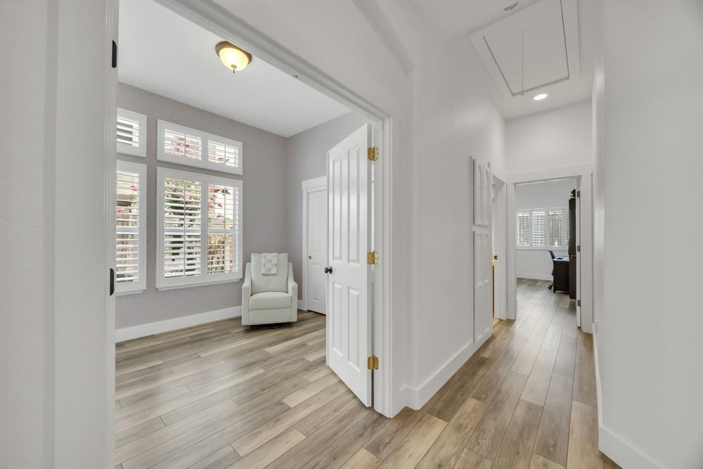 1181 Earlton Lane