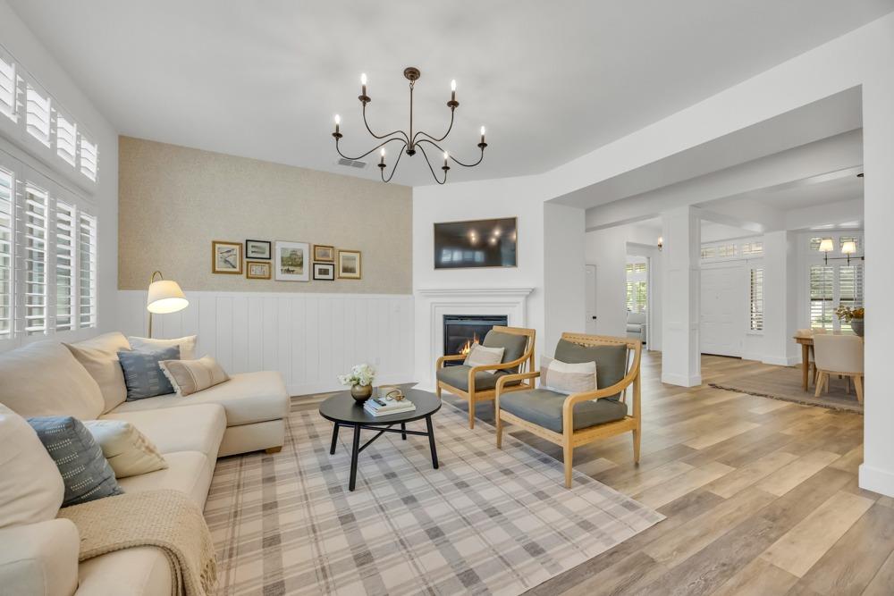 1181 Earlton Lane