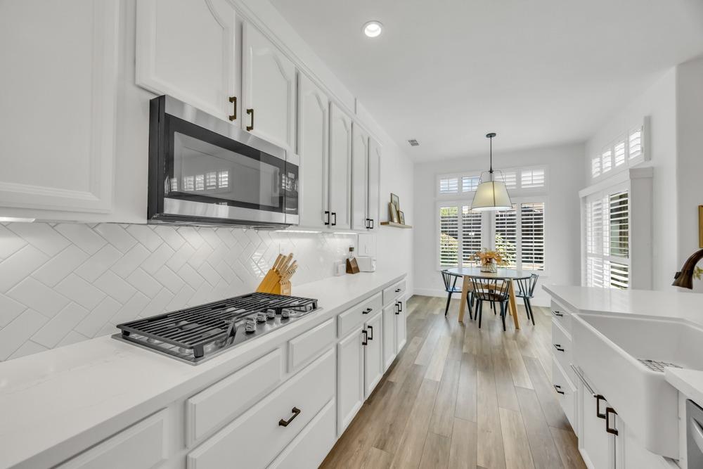 1181 Earlton Lane