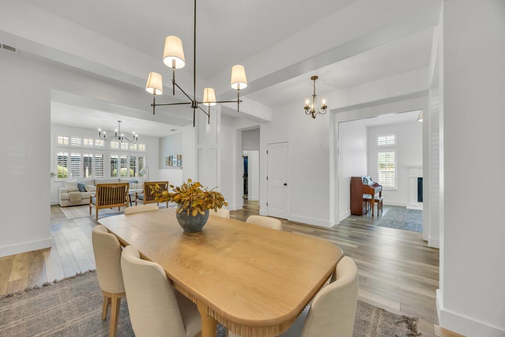 1181 Earlton Lane