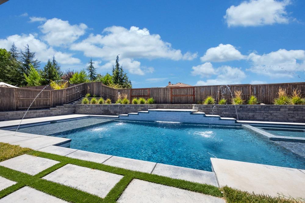 1681 Bella Circle