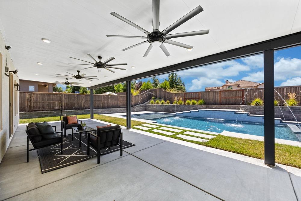 1681 Bella Circle