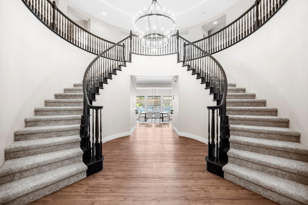 1681 Bella Circle