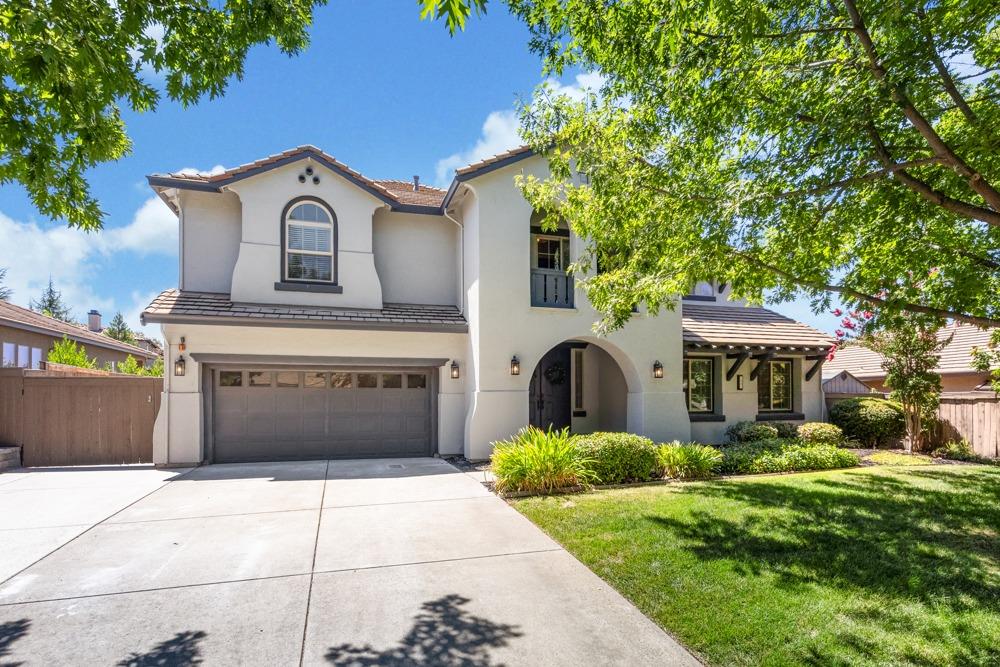 1681 Bella Circle
