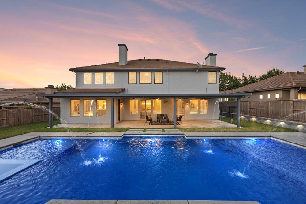 1681 Bella Circle