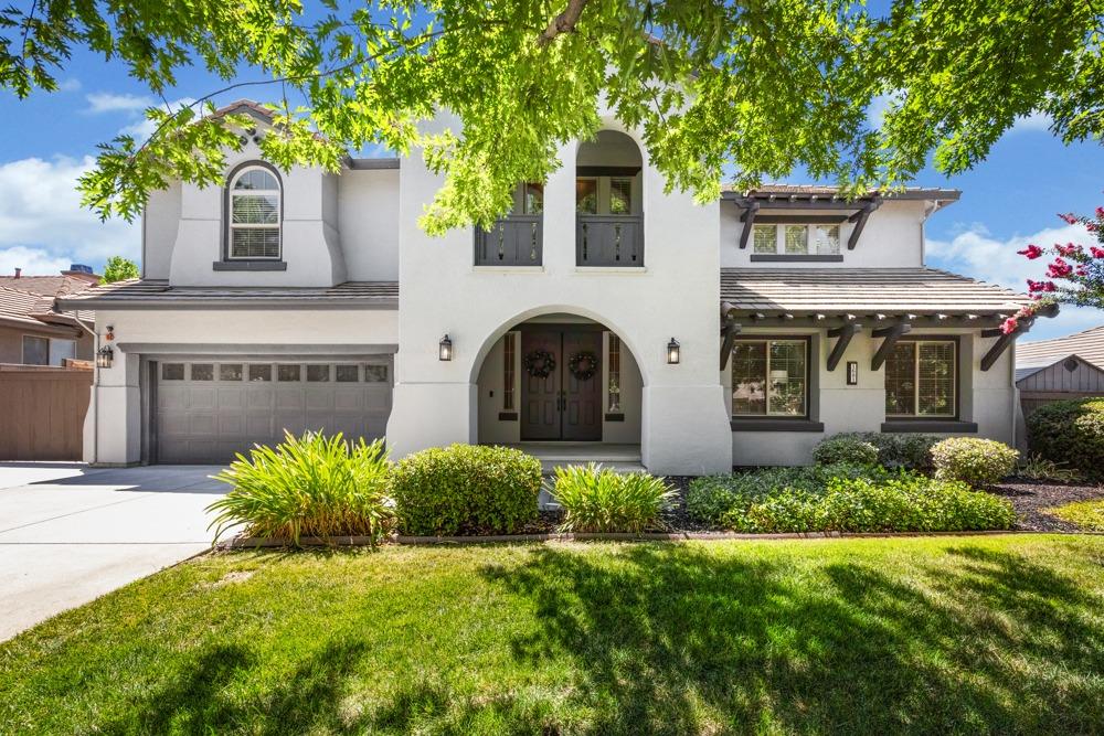1681 Bella Circle