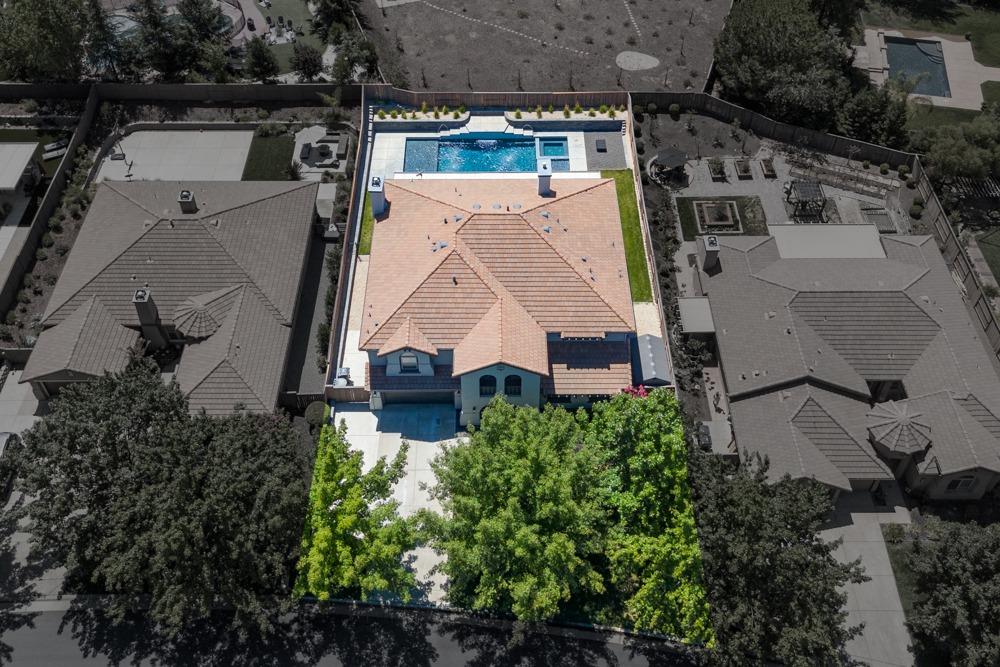 1681 Bella Circle