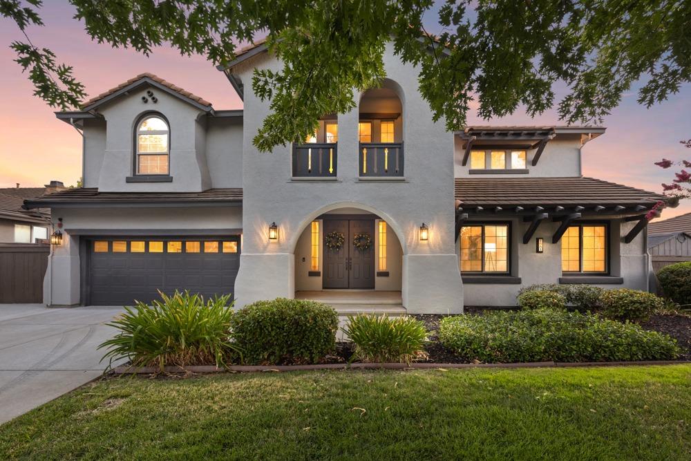 1681 Bella Circle