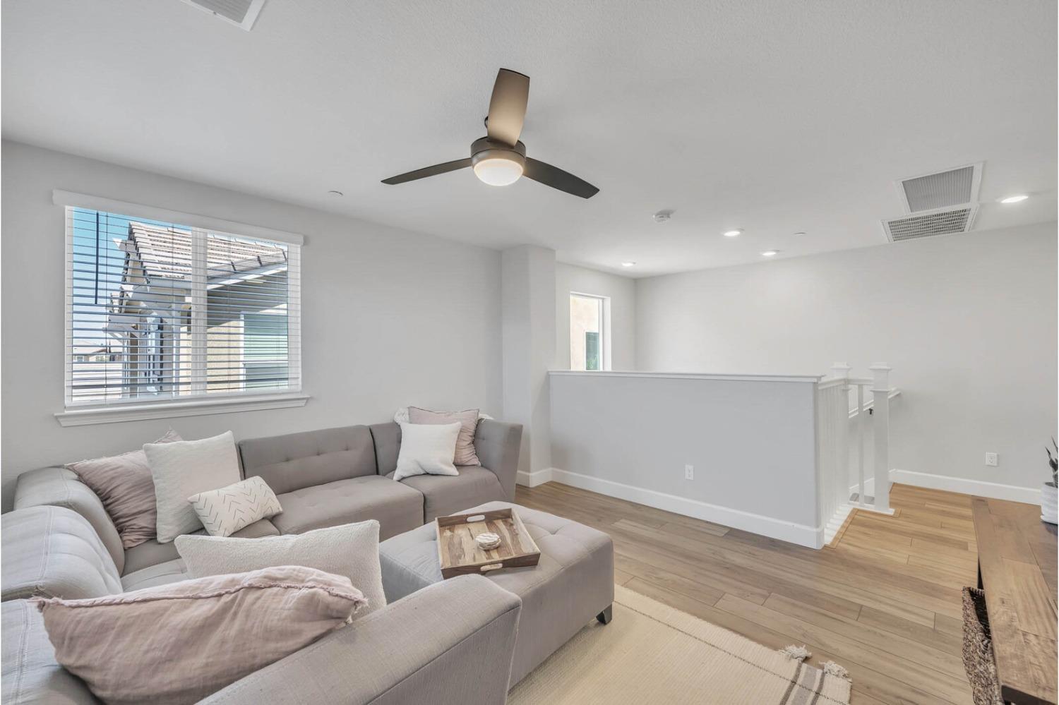 1439 Avila Lane