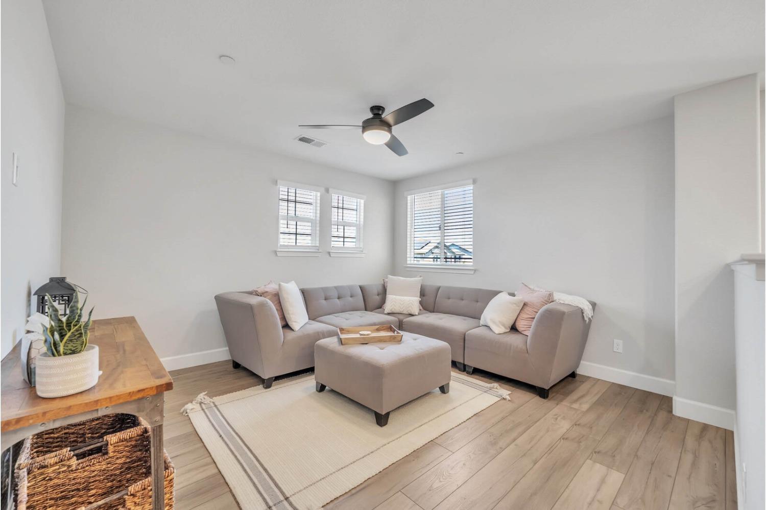 1439 Avila Lane