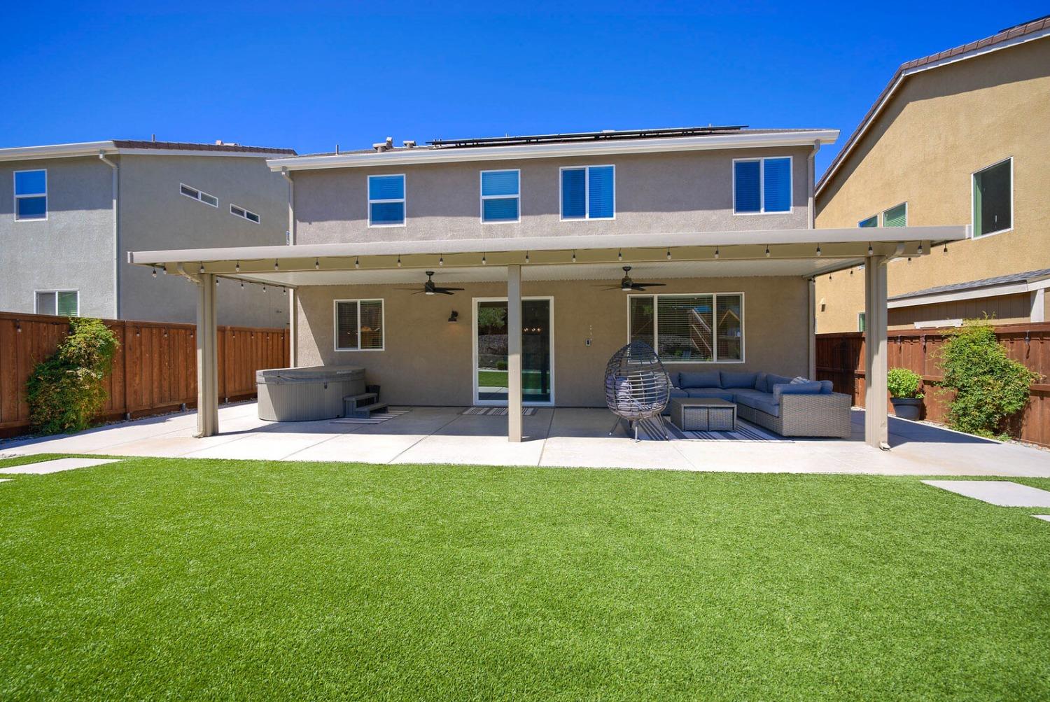 1439 Avila Lane