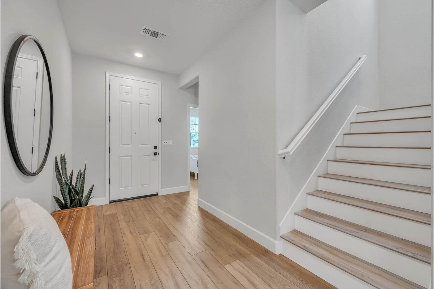 1439 Avila Lane