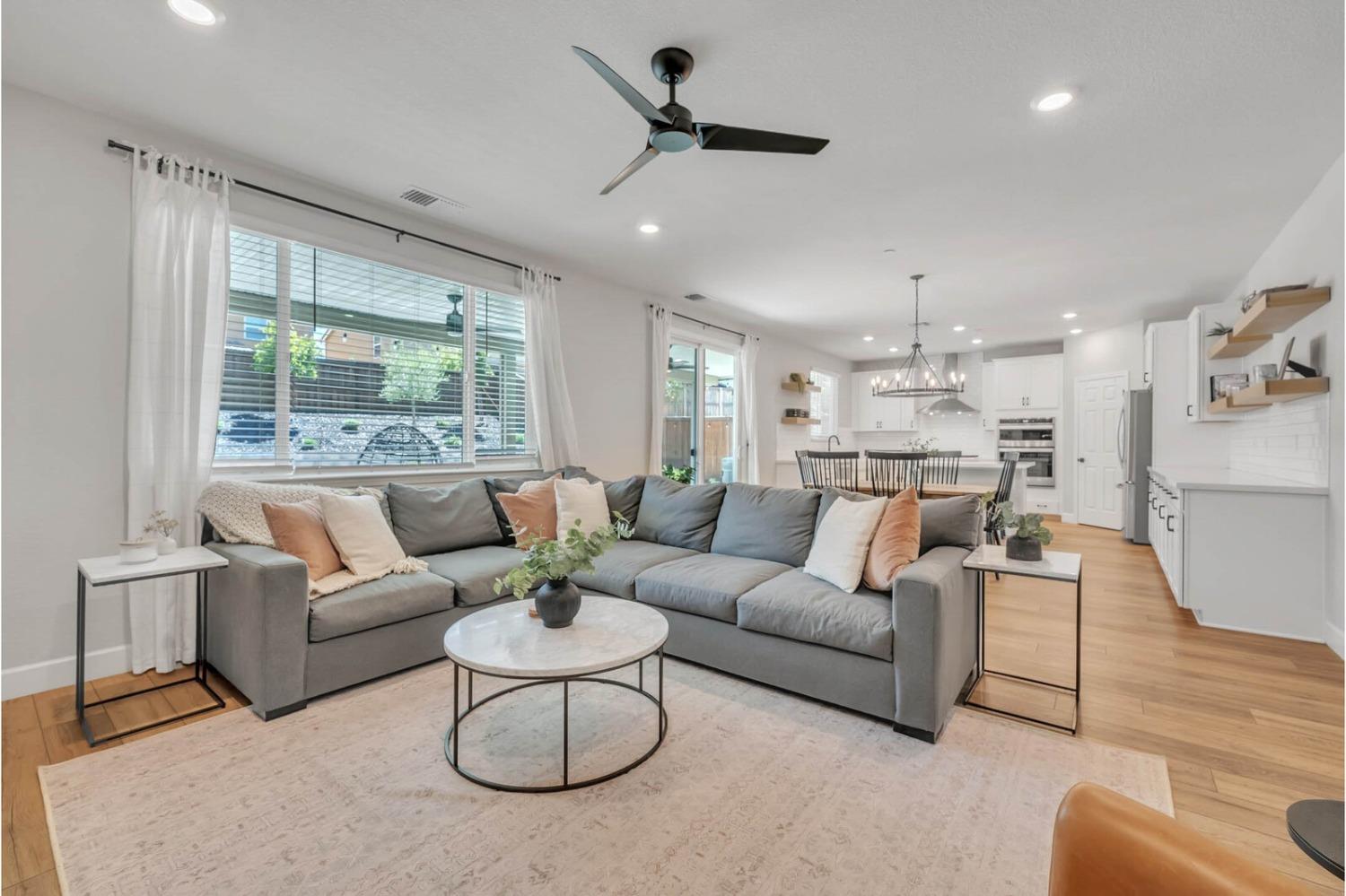 1439 Avila Lane