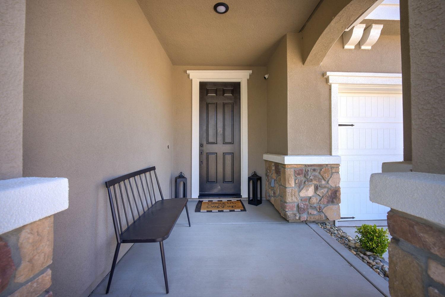 1439 Avila Lane