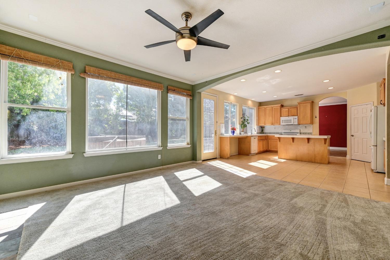 823 Leith Court