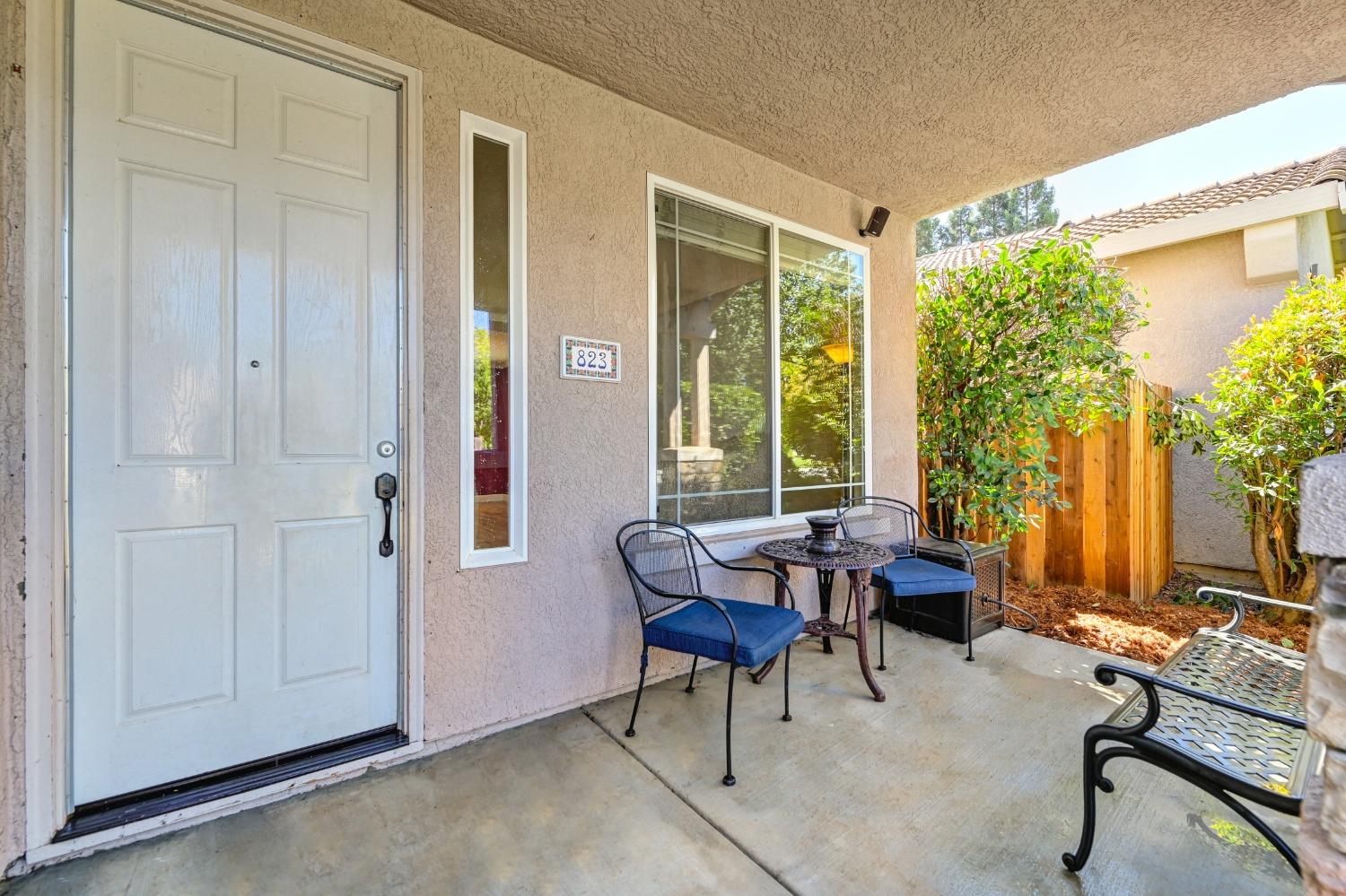 823 Leith Court