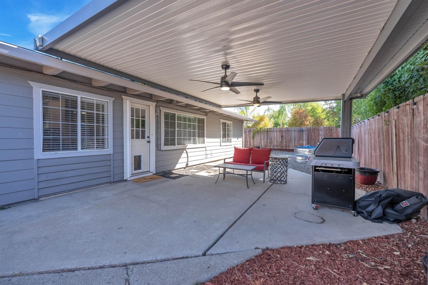 1012 Sunset Drive