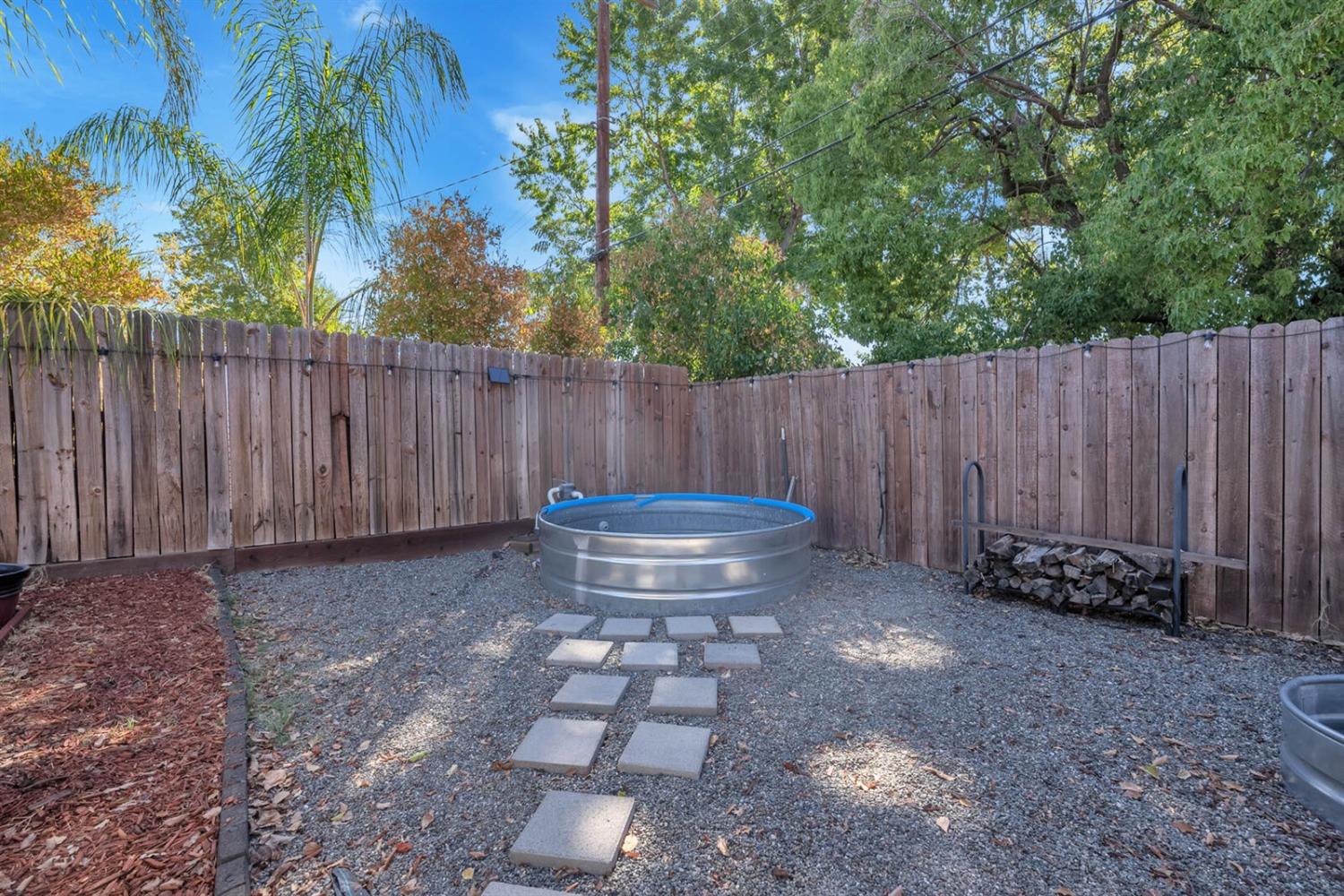 1012 Sunset Drive