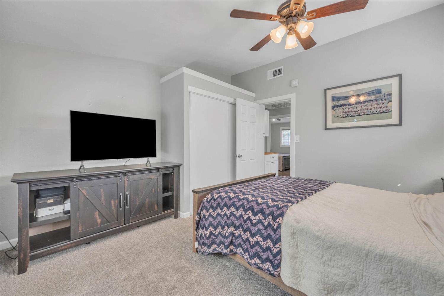 1012 Sunset Drive