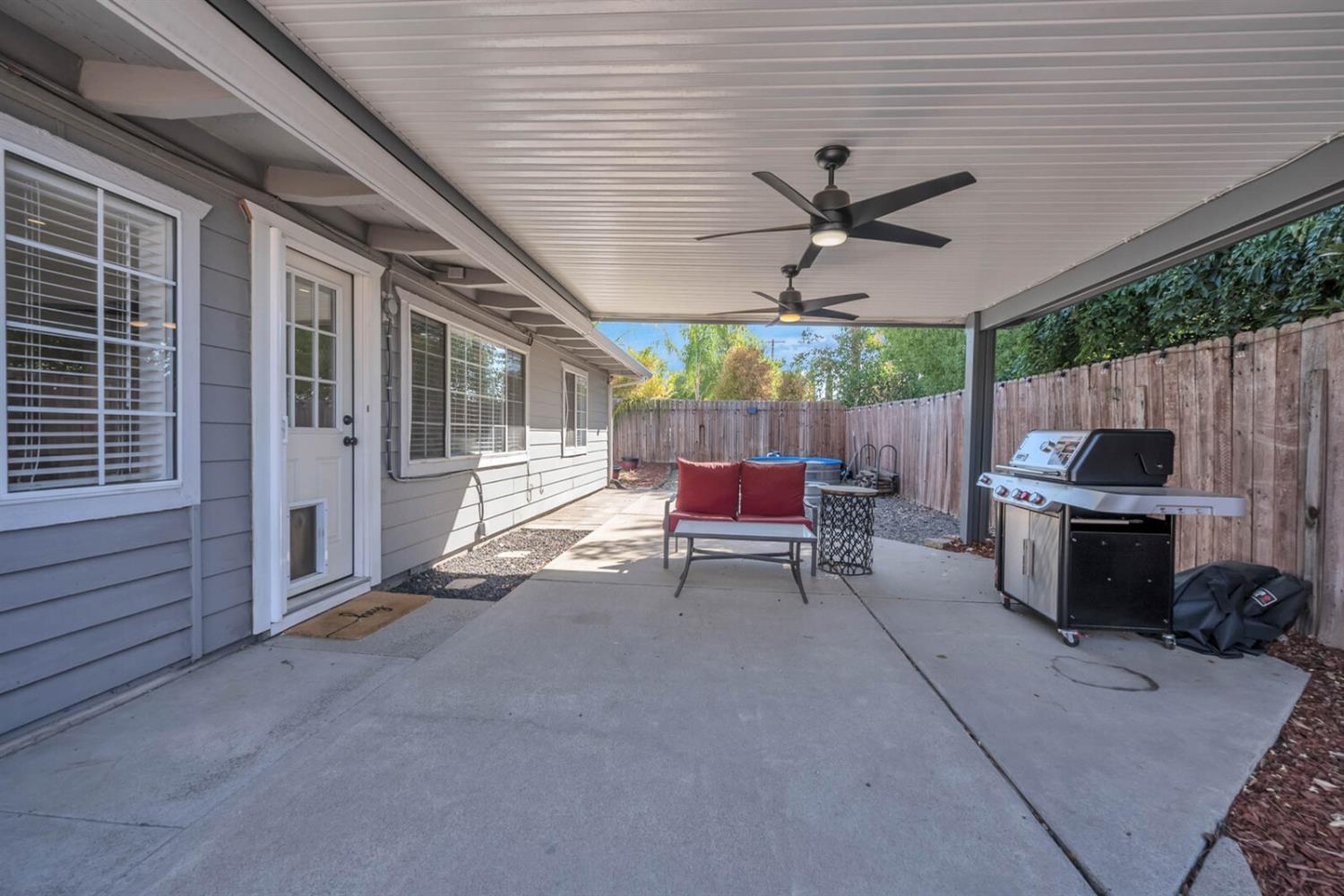 1012 Sunset Drive