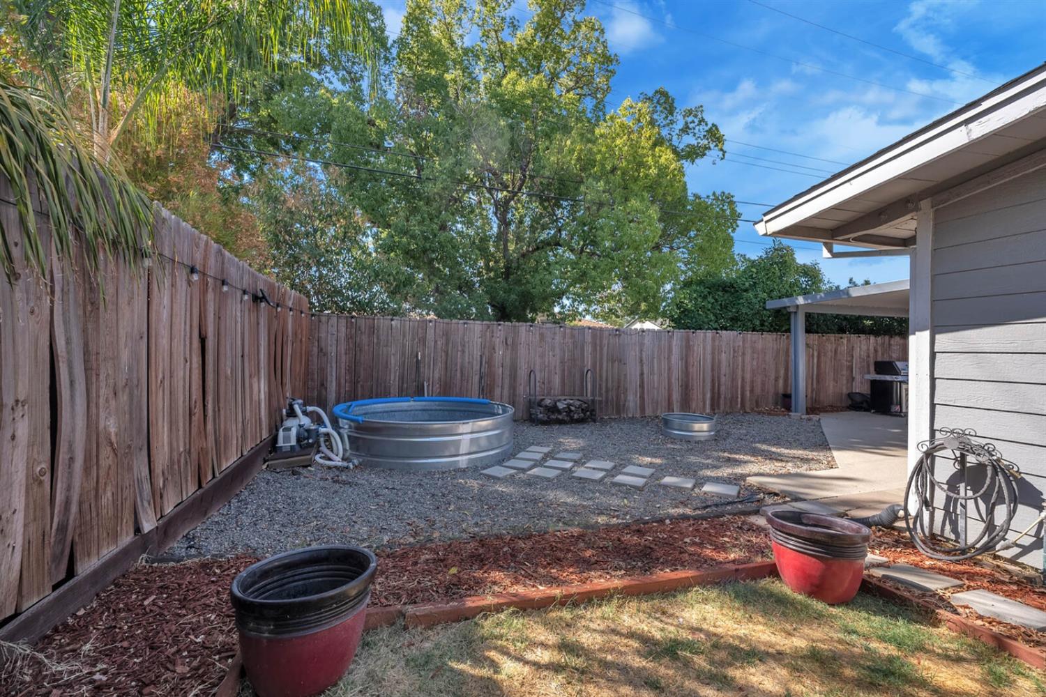 1012 Sunset Drive