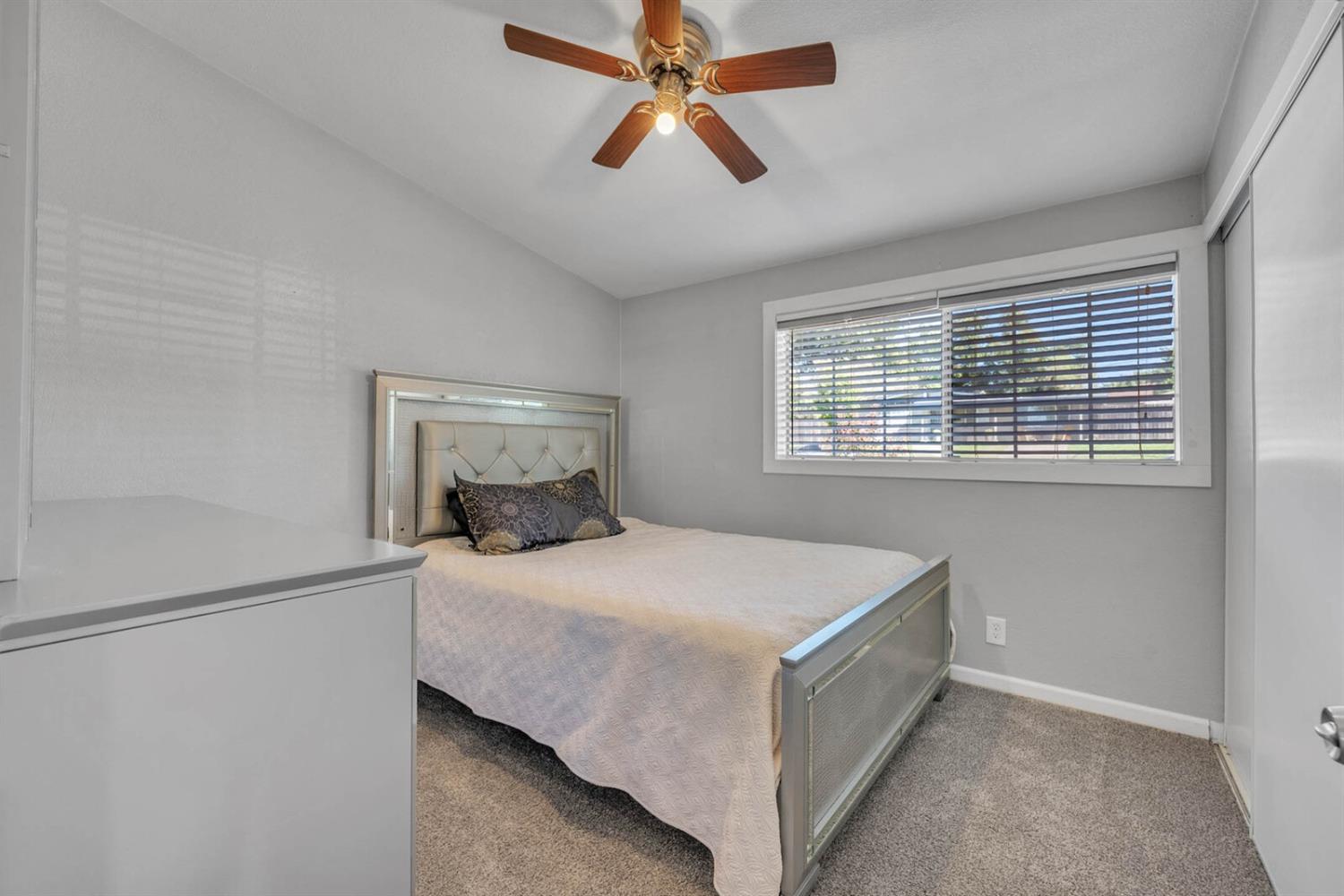 1012 Sunset Drive