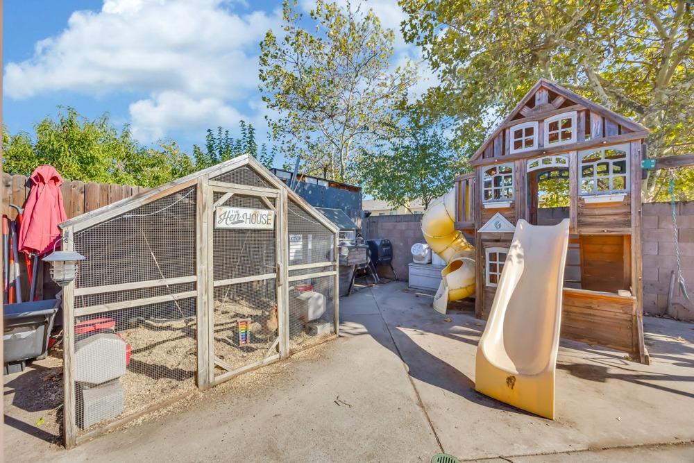 1619 4th Street