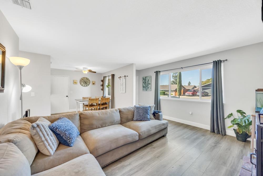 1619 4th Street