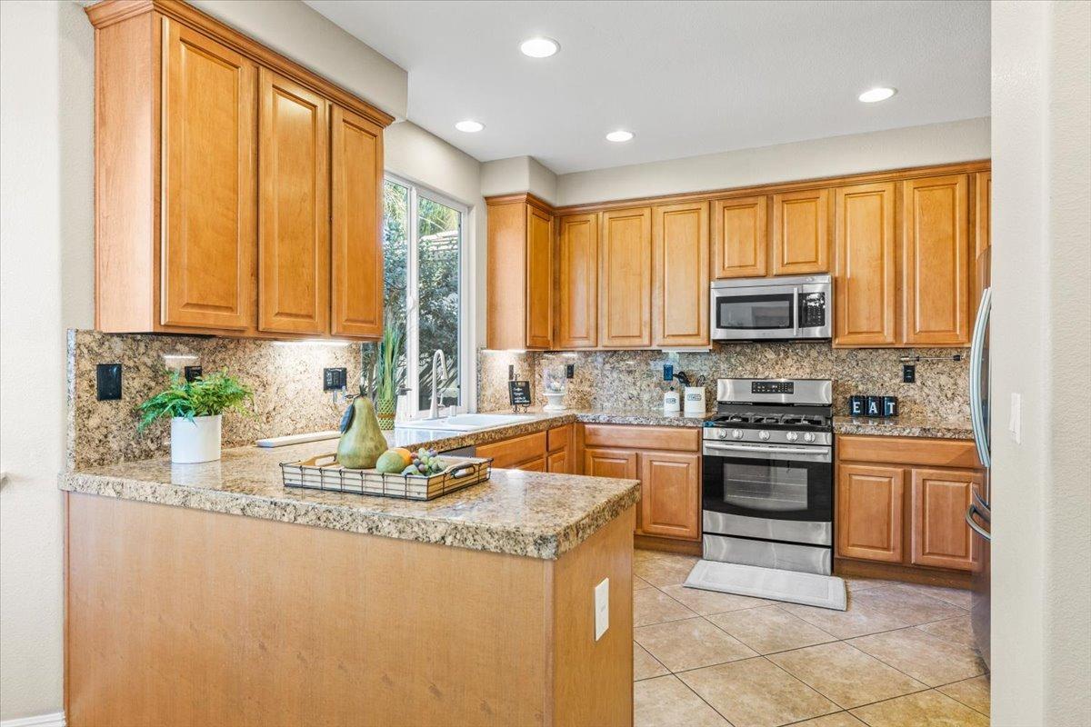 11845 White Rain Way
