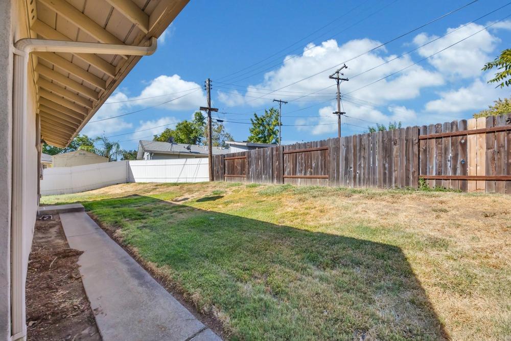 7139 Rollingwood Boulevard