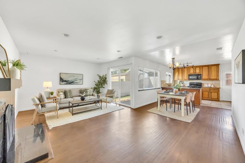 7139 Rollingwood Boulevard