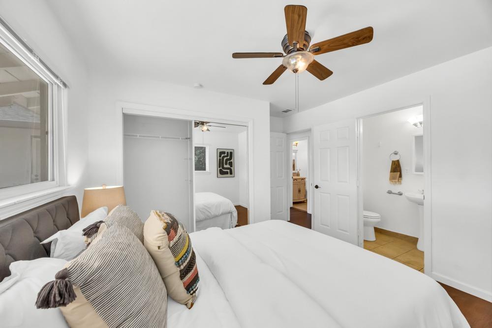 7139 Rollingwood Boulevard