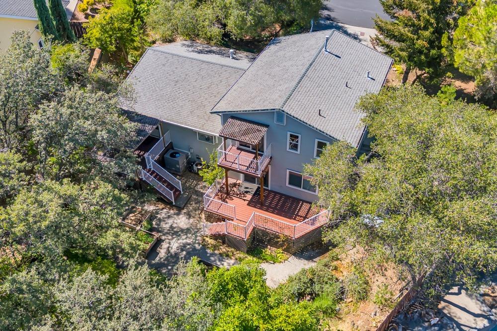 1620 Yale Court