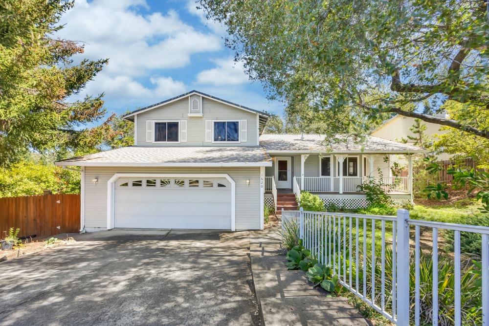 1620 Yale Court