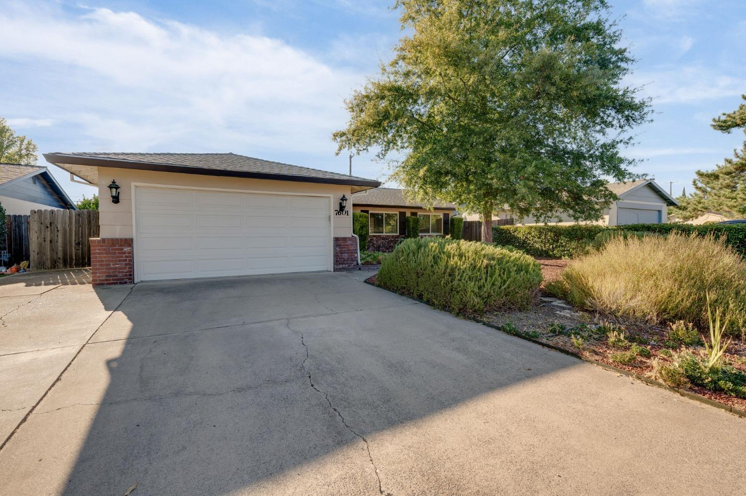 7601 Saybrook Drive
