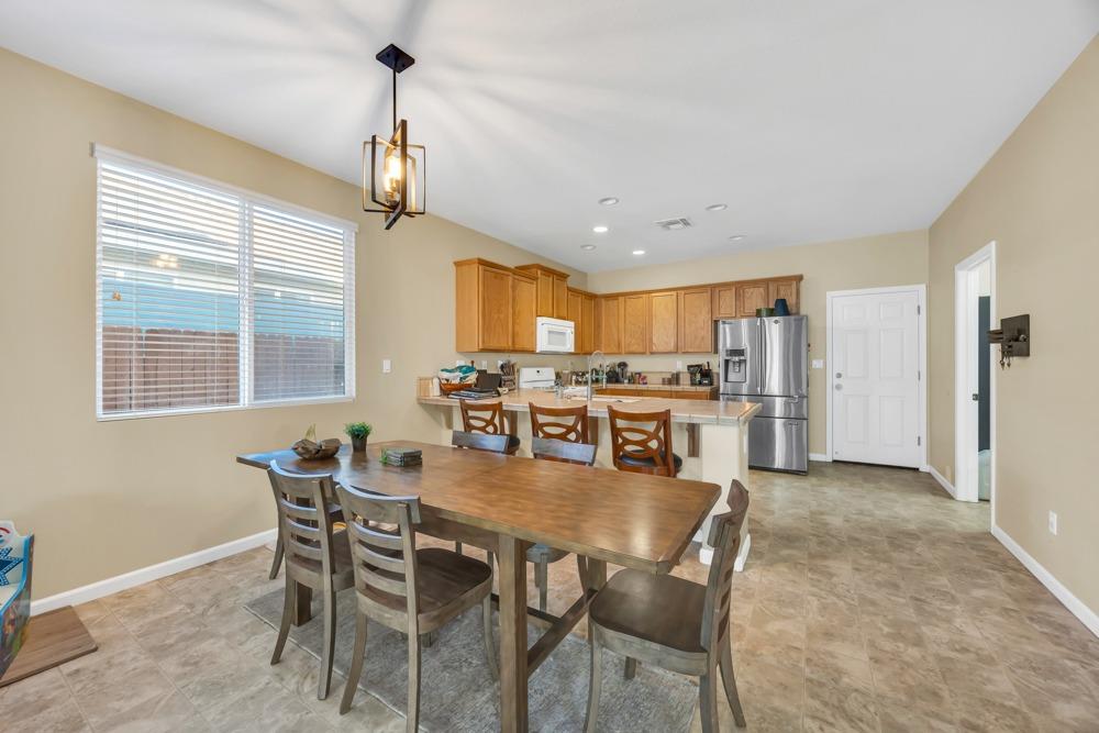 688 Linley Lane