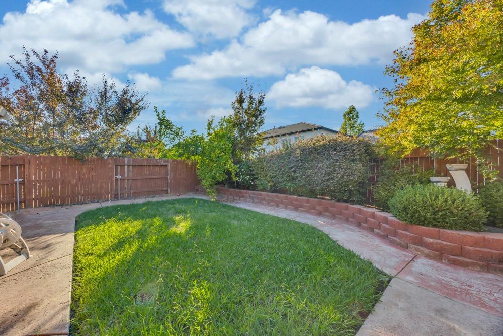688 Linley Lane
