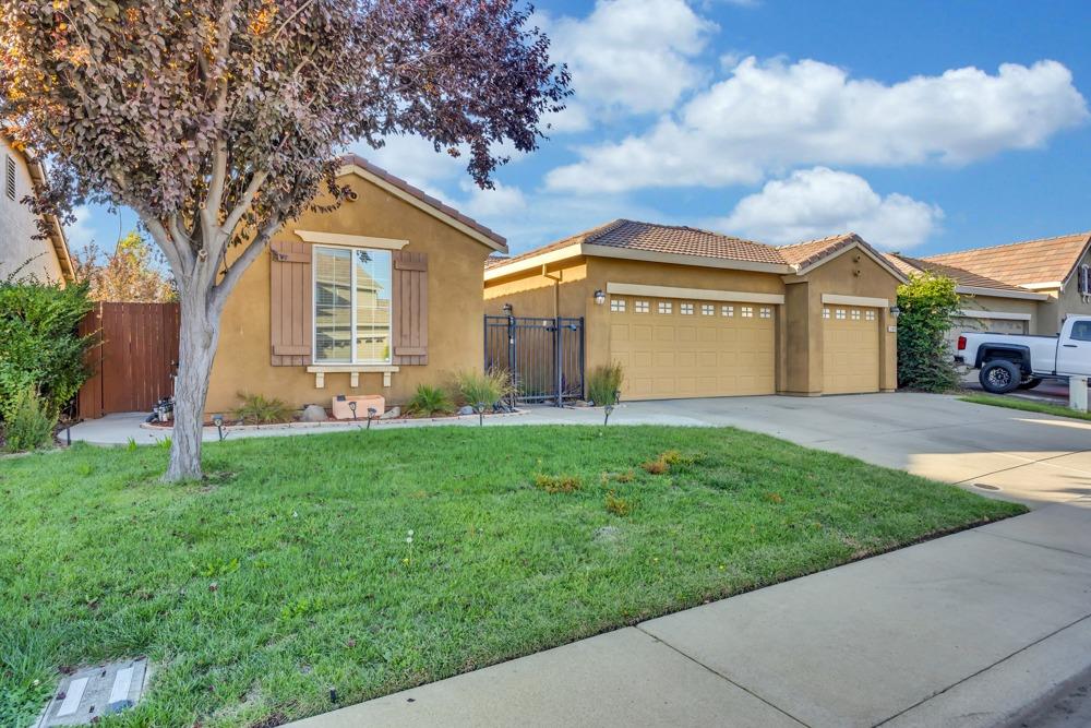 688 Linley Lane