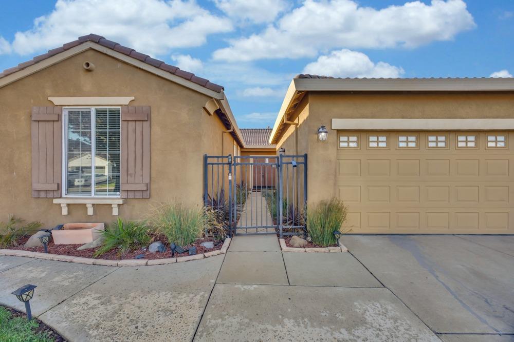 688 Linley Lane