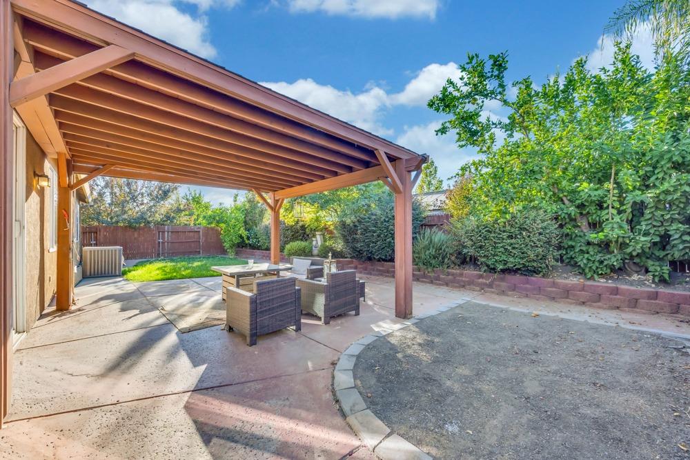 688 Linley Lane