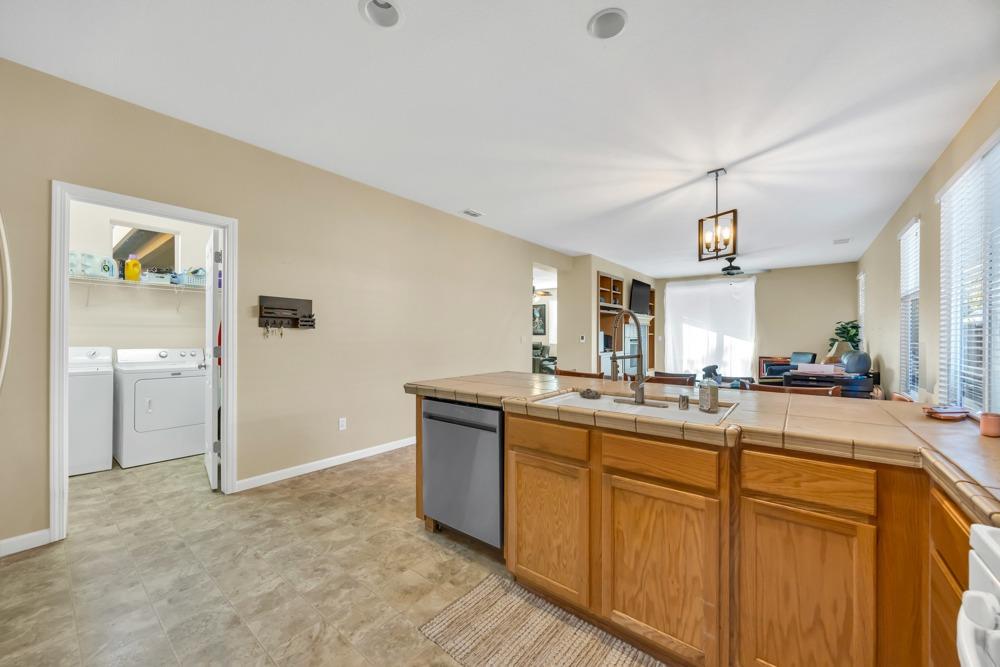 688 Linley Lane