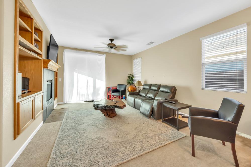 688 Linley Lane