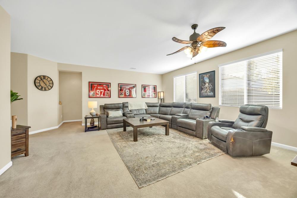 688 Linley Lane