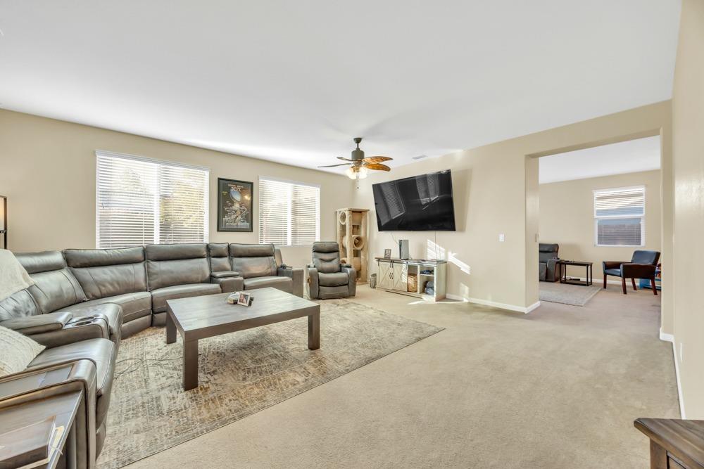 688 Linley Lane