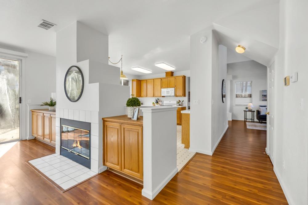 8893 Marketta Court