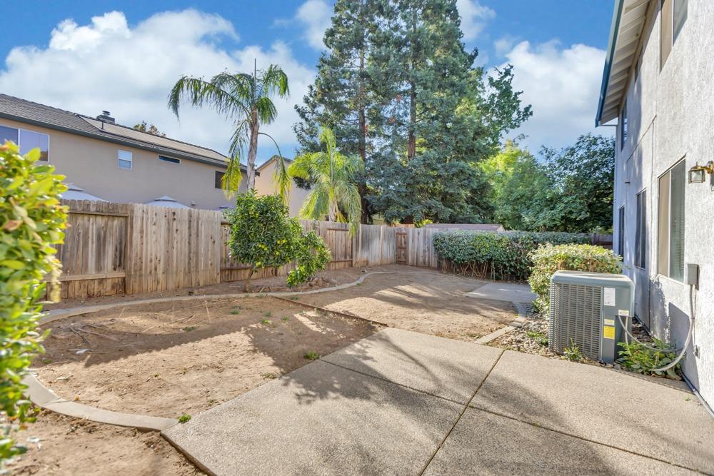 8893 Marketta Court