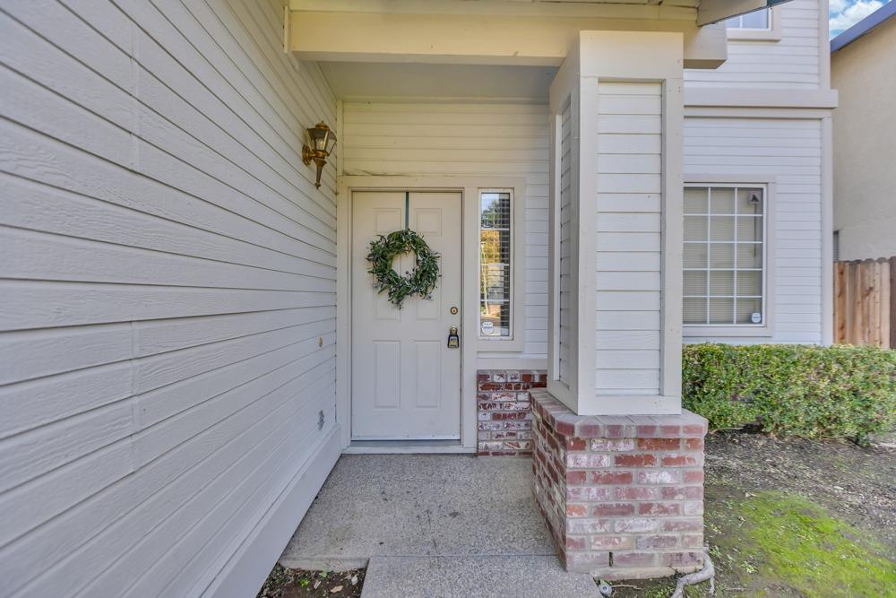 8893 Marketta Court