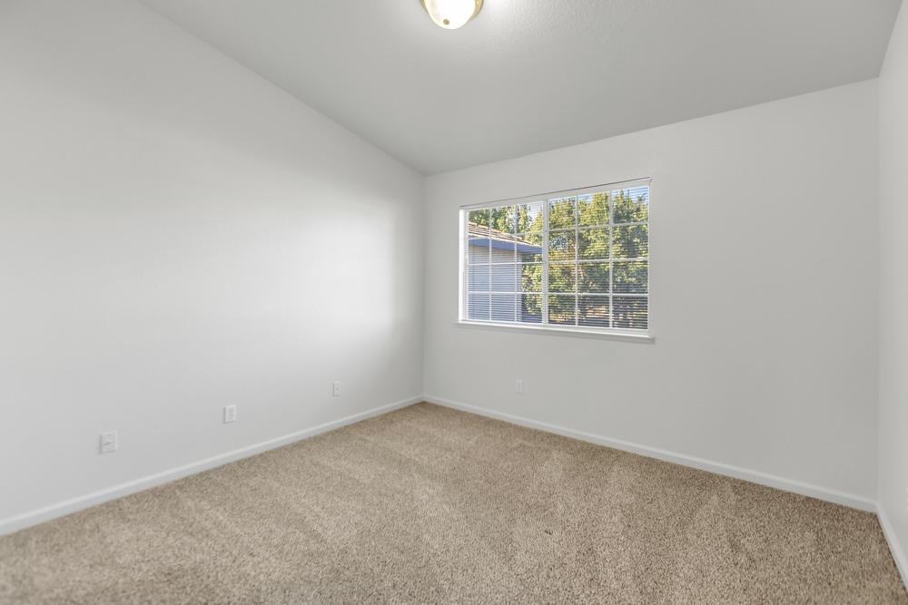 8893 Marketta Court