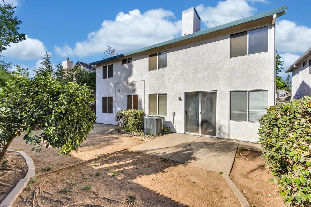 8893 Marketta Court